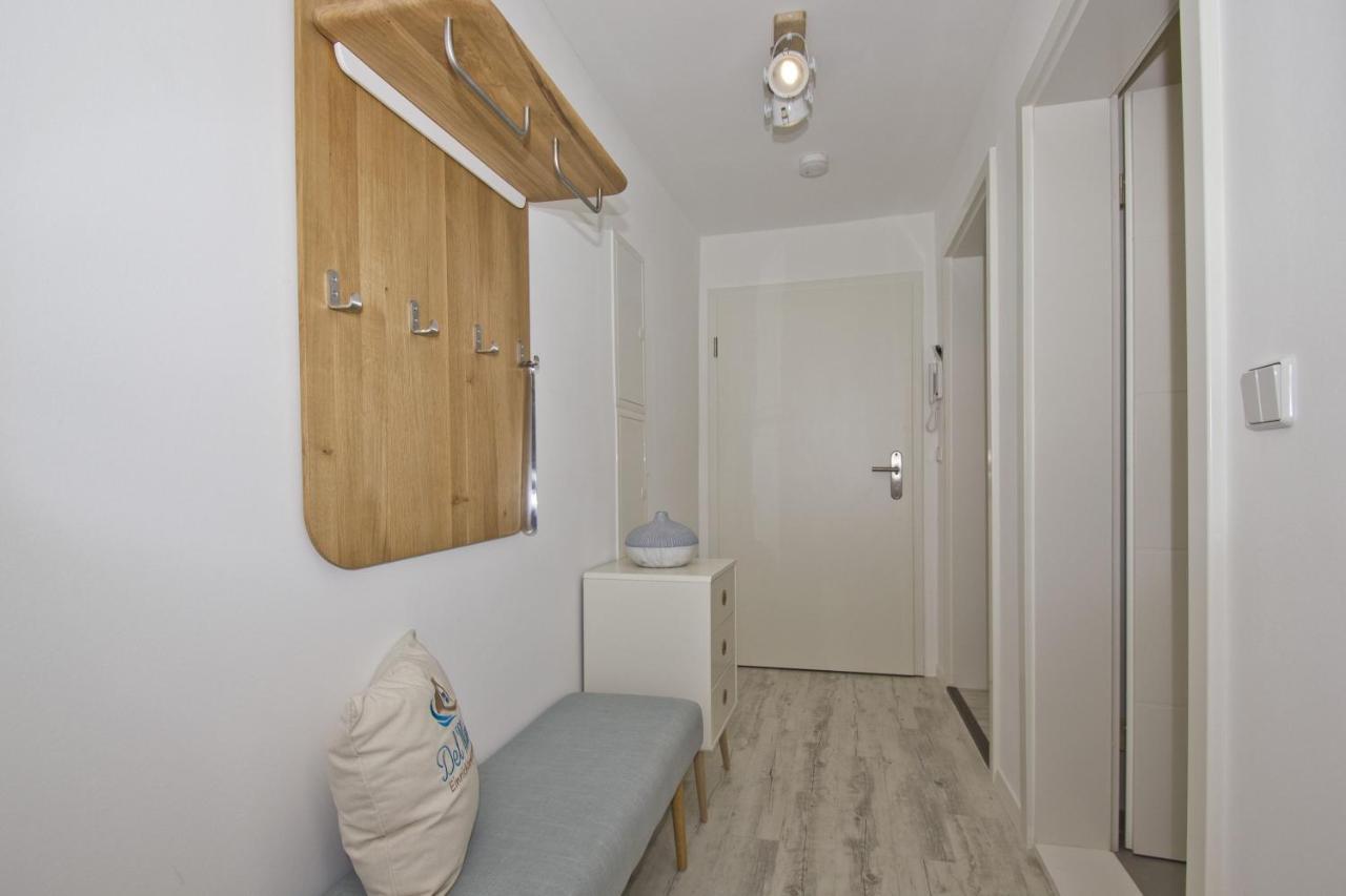 Ferienresidenz Zwei Bodden FeWo der Kleene 1 2 Balkon, etwas Meerblick Lietzow Exterior foto